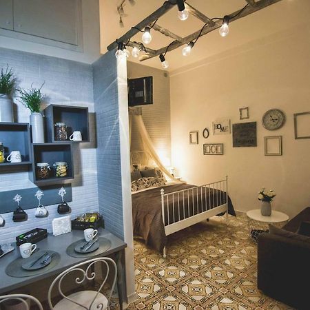 Elegant B&B - Il Vicolo Storico Salerno Zewnętrze zdjęcie