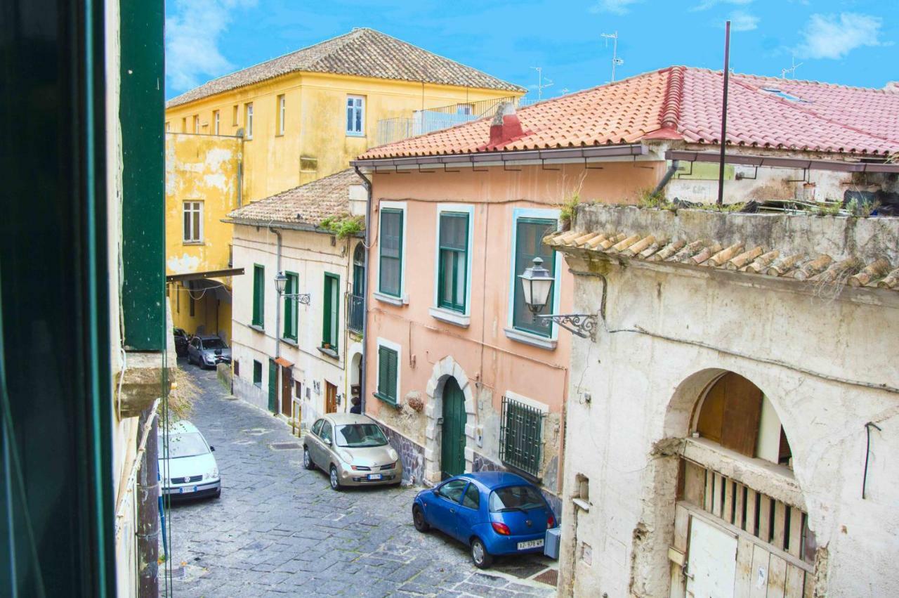 Elegant B&B - Il Vicolo Storico Salerno Zewnętrze zdjęcie