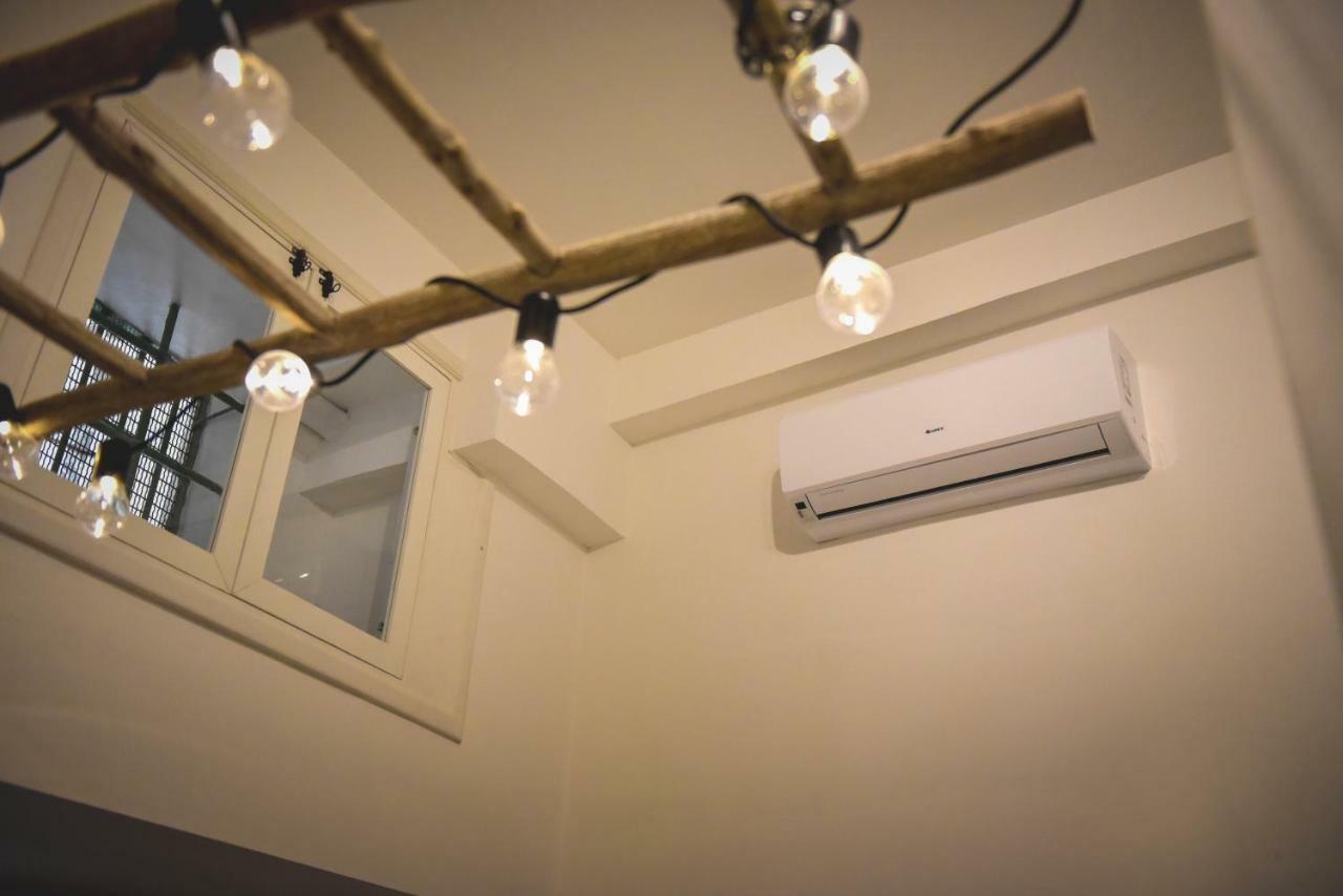Elegant B&B - Il Vicolo Storico Salerno Zewnętrze zdjęcie