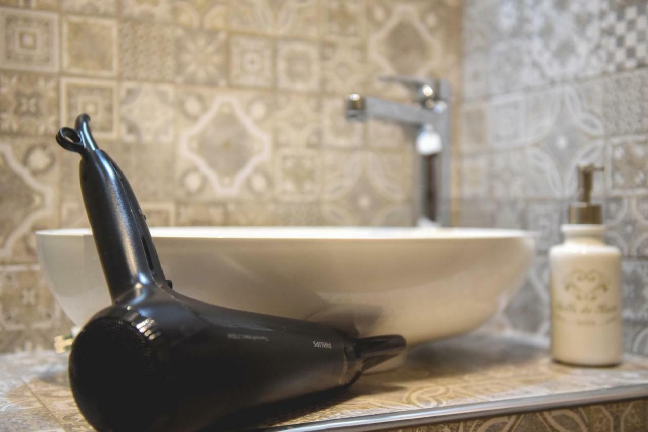 Elegant B&B - Il Vicolo Storico Salerno Zewnętrze zdjęcie